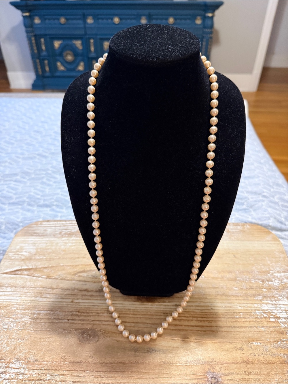 Vintage Monet Beige Cream Faux Pearl Beaded Long Statement Necklace